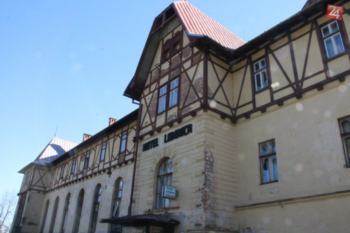 Ilustračný obrázok k článku Kedysi najhonosnejší hotel Tatier sa dočká znovuzrodenia: Pozrite si EXKLUZÍVNE FOTO z jeho útrob
