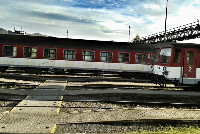 Ilustračný obrázok k článku Zvýšený počet cestujúcich cez dušičky: Železnice posilnia vlaky, nezabudli ani na Humenčanov