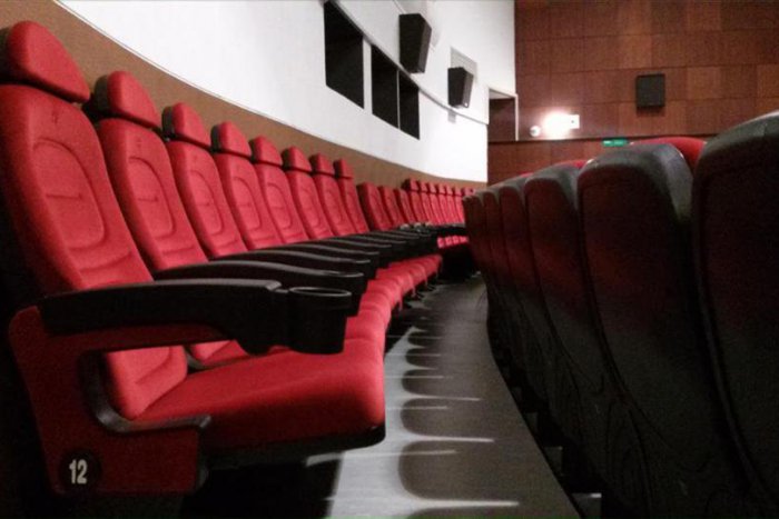 Ilustračný obrázok k článku Program Kina Tekov: Posledná možnosť vidieť Trhlinu na veľkom plátne!