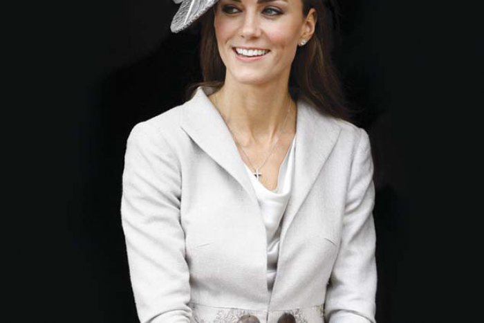 Ilustračný obrázok k článku Tip na knihu: Nahliadnite za palácové múry kráľovstva