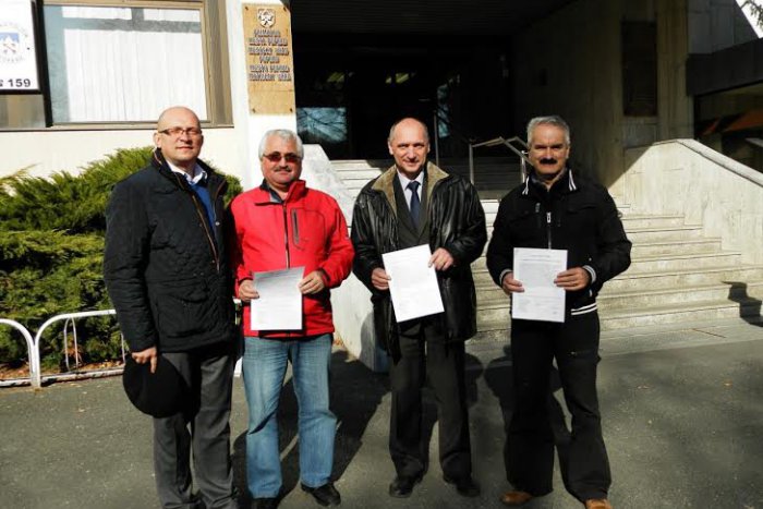 Ilustračný obrázok k článku Debata kandidátov na primátora v TV Poprad? Výzvu na odvysielanie podpísali desiatky kandidátov na mestských poslancov