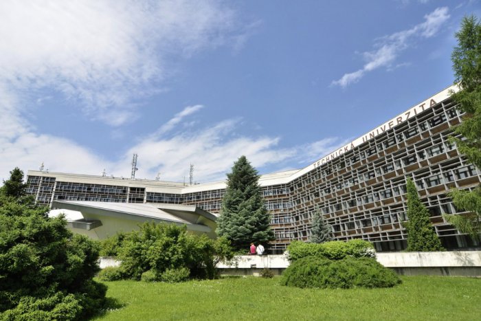 Ilustračný obrázok k článku Zvolenská univerzita sa chce zbaviť internátu. Predáva ho za zníženú cenu