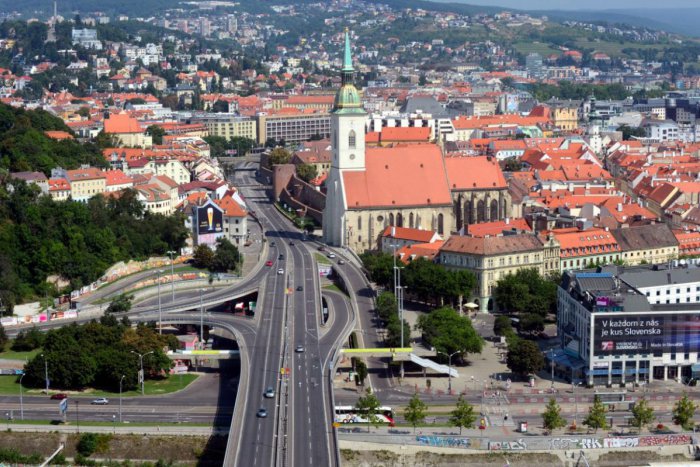 Ilustračný obrázok k článku Jedinečná návšteva: Bratislava privíta autora knihy Posadnutý diablom Francesca Vaiasusoa