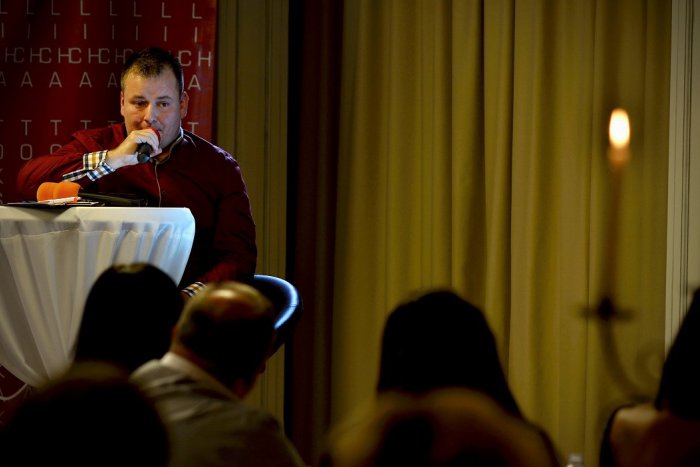 Ilustračný obrázok k článku Aprílový Tok slov s pridanou hodnotou: Po šou ešte špeciálny koncert, pozrite MENÁ hostí