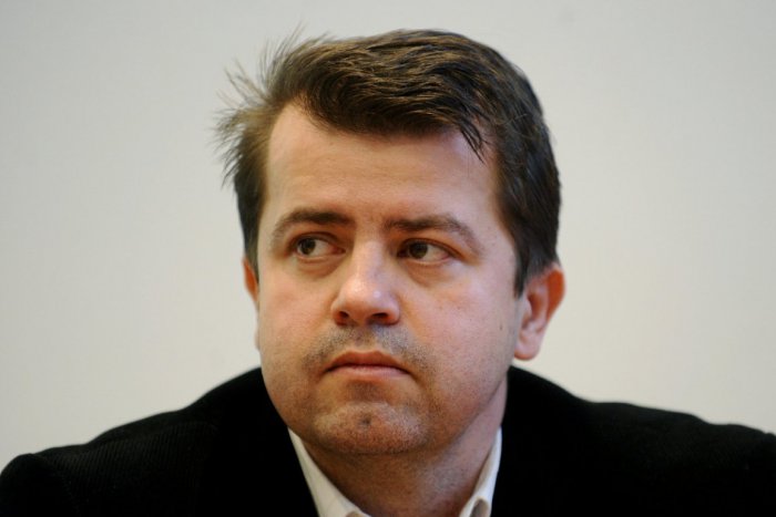 Ilustračný obrázok k článku RAČIANSKE SĽUBY: Drotován plánuje bezplatnú právnu pomoc, Pilinský chce vybudovať Urban Park