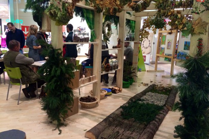 Ilustračný obrázok k článku Lesy uprostred nákupného centra? V Bratislave vyrástla dočasná, živá učebňa