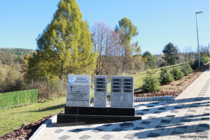 Ilustračný obrázok k článku Bojná si pripomenie významného rodáka: Obec vybuduje pamätník Artúrovi Hubáčkovi Harmatovi