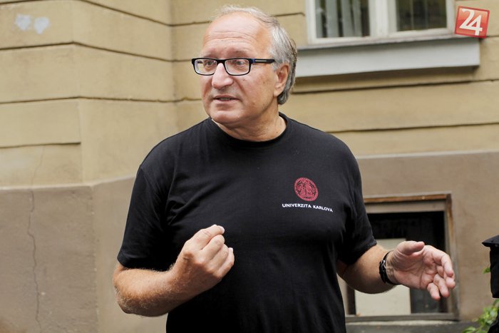Ilustračný obrázok k článku Ludvík Nábělek: Spoznajme ľudskosť a altruizmus psychiatrie