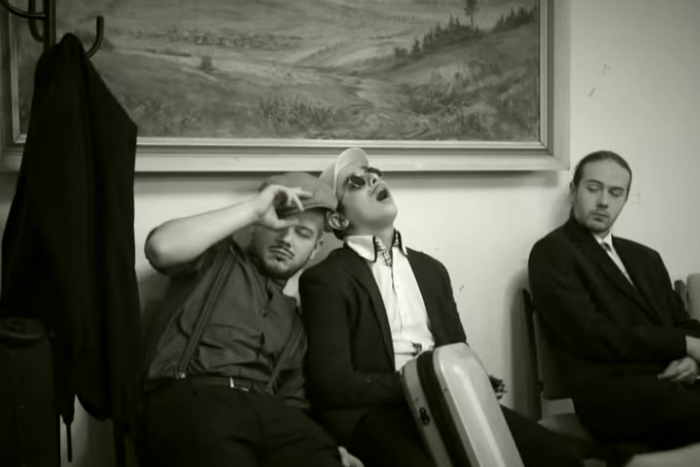 Ilustračný obrázok k článku Zmiznutie triednej knihy ako nemý film: Košickí študenti nakrútili VIDEO, ktoré vás zaručene dostane