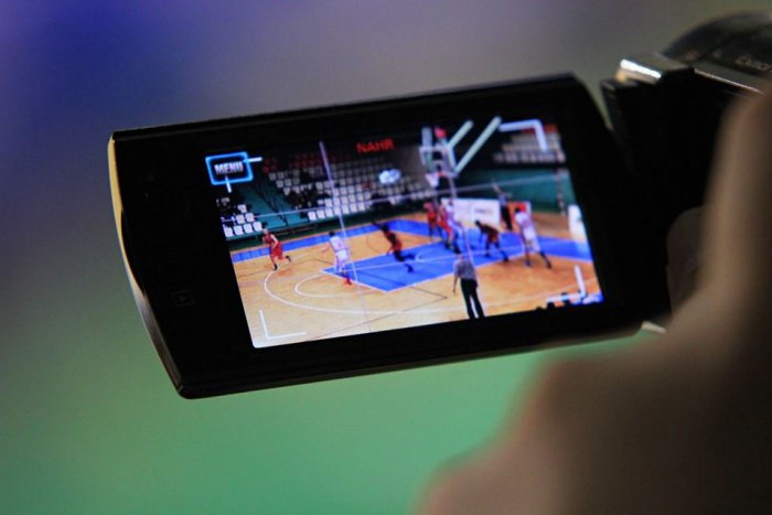 Ilustračný obrázok k článku KOMPLETNÝ PREHĽAD: Futbalistom sa darilo, basketbalisti s prvým víťazstvom