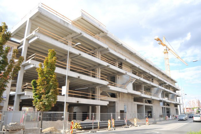 Ilustračný obrázok k článku City Arena rastie aj zvnútra: Za krstného otca chce Róberta Bezáka