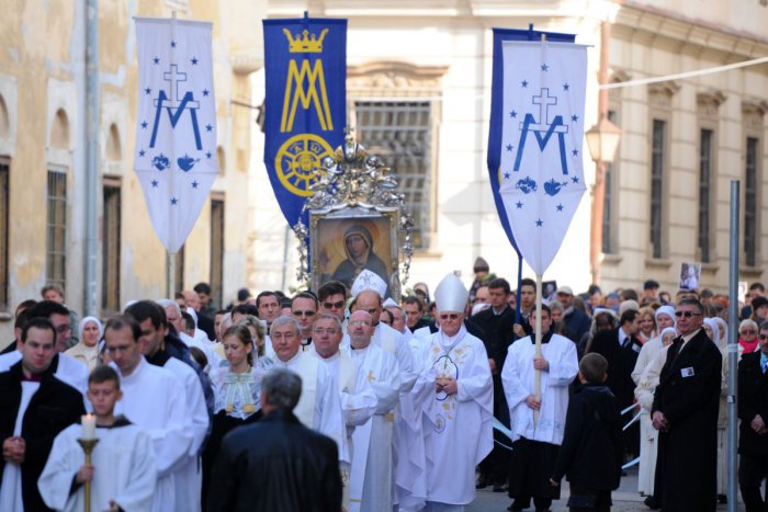 Ilustračný obrázok k článku Začala sa Trnavská novéna: Nedeľnú omšu odslúži pápežský nuncius
