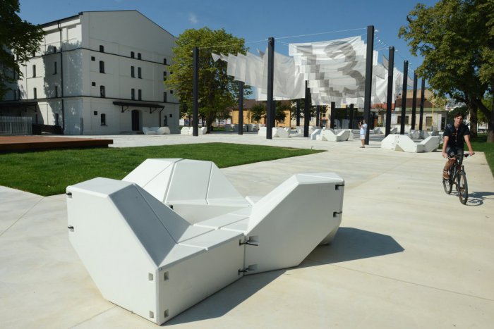 Ilustračný obrázok k článku Košiciam sa predstavia umelci z Kosova: Nebudú chýbať fotografie, film, či balkánska hudba