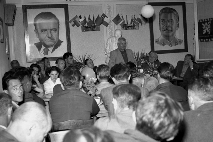 Ilustračný obrázok k článku 25 rokov po novembri: Ako komunisti „čistili“ Bratislavu v Akcii B