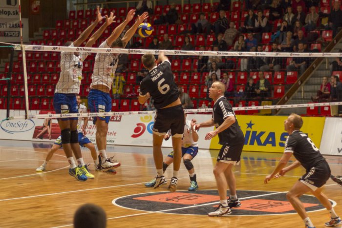 Ilustračný obrázok k článku Prievidzskí volejbalisti odohrali dva náročné zápasy: Spartak Myjava a COP Trenčín bez setu