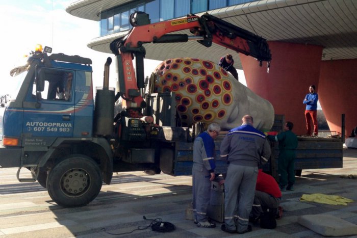 Ilustračný obrázok k článku Spred River Parku miznú mohutné sochy vážiace niekoľko stoviek kilogramov (video v článku)