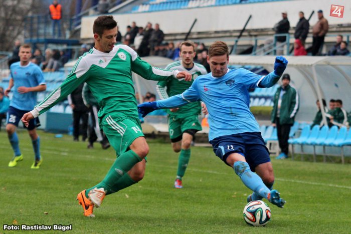 Ilustračný obrázok k článku Jesenná časť futbalovej ligy je na konci: Pohronie pod Zoborom prekvapilo