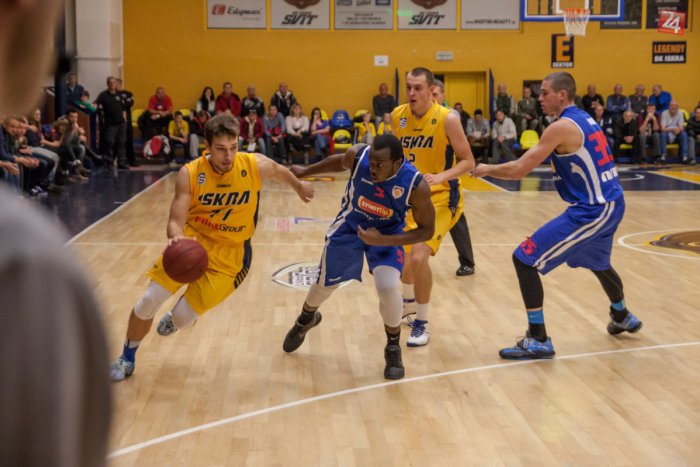 Ilustračný obrázok k článku Nitra si vo Svite schuti zastrieľala len v poslednej štvrtine. Viac jej Iskra nedovolila