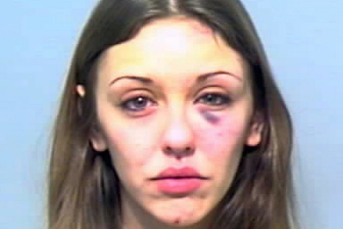 Ilustračný obrázok k článku Dámy, viete sa brániť proti násiliu? Policajti vám dnes poradia, čo robiť, ak vám niekto ubližuje