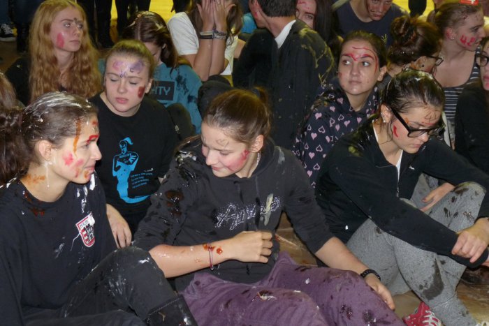 Ilustračný obrázok k článku Bystrických gymnazistov čaká veľké vítanie: Prvé info o chystanom kabu na Tajáku!