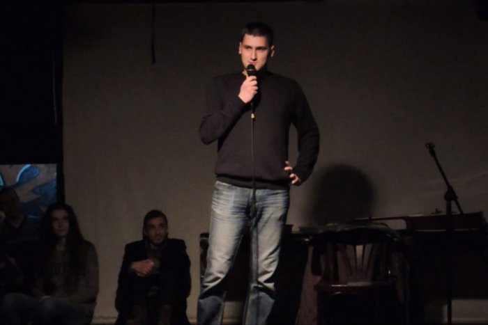 Ilustračný obrázok k článku Jarné Žarty bokom sú tu: TÍTO chalani vás prídu zabaviť