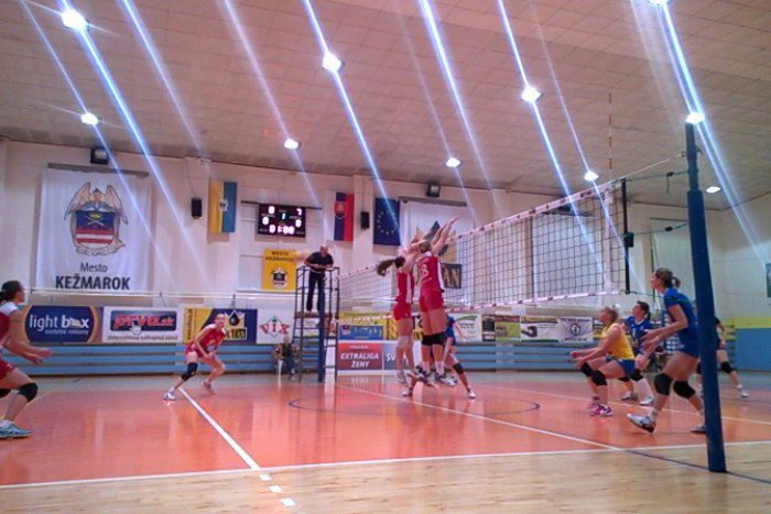 Ilustračný obrázok k článku Volejbalistky pokračujú vo víťaznej šnúre: Takto si poradili s Kežmarkom