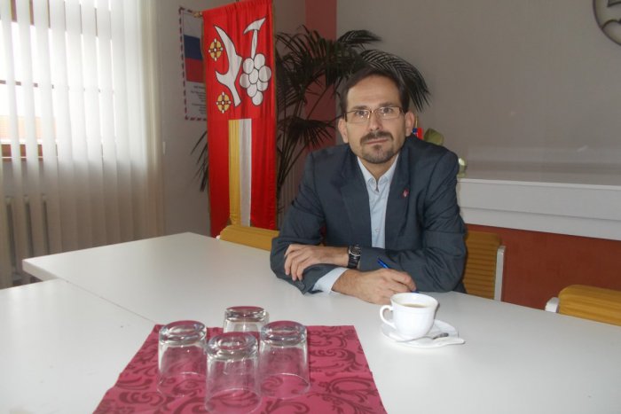 Ilustračný obrázok k článku ROZHOVOR: Starosta Vajnor si želá nový Dom Kultúry a dokončenú cyklotrasu JuRaVa