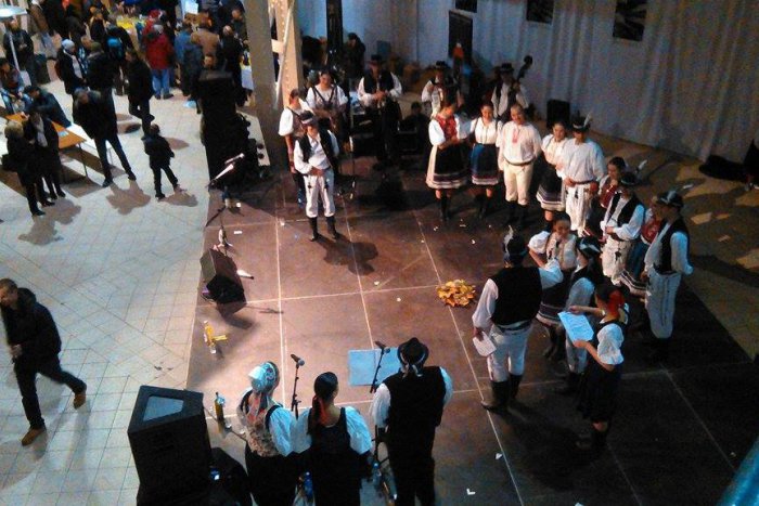 Ilustračný obrázok k článku Podunajské vínne slávnosti ponúkli pohodu, dobré víno a iné dobroty