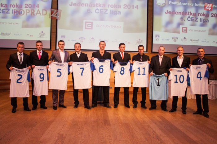 Ilustračný obrázok k článku Futbalisti vymenili dresy za obleky: Toto sú najlepší hráči 6. ČEZ ligy
