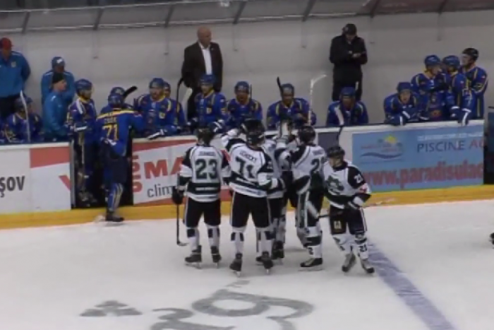 Ilustračný obrázok k článku Novozámocký útočník Róbert (26) nafúkal za volantom: Sudca sa s ním nepáral, zaplatil mastnú pokutu