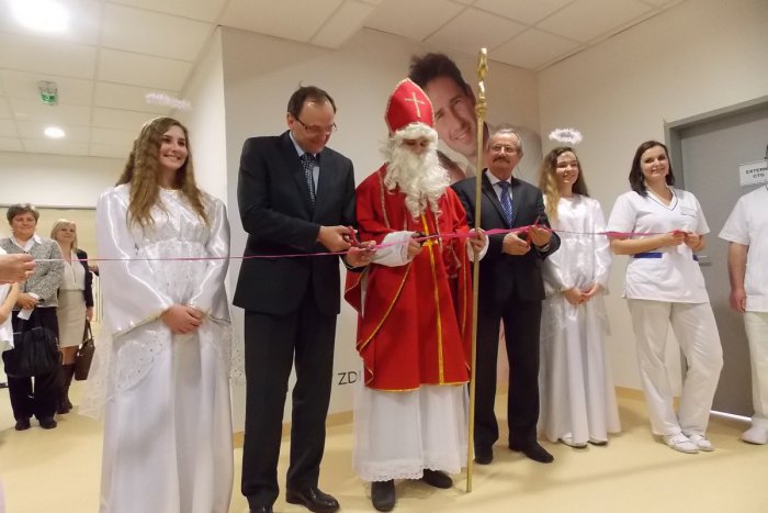 Ilustračný obrázok k článku Do nemocnice v Spišskej zavítal Mikuláš: Neprišiel len potešiť deti... mal aj dôležitú úlohu!