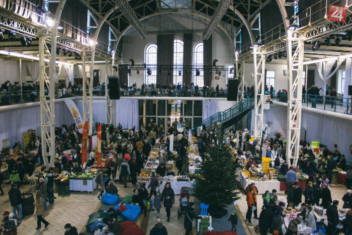 Ilustračný obrázok k článku Ľudia do nej vrátili život: Päť fotografií, ktoré vás presvedčia o tom, že Stará tržnica žije