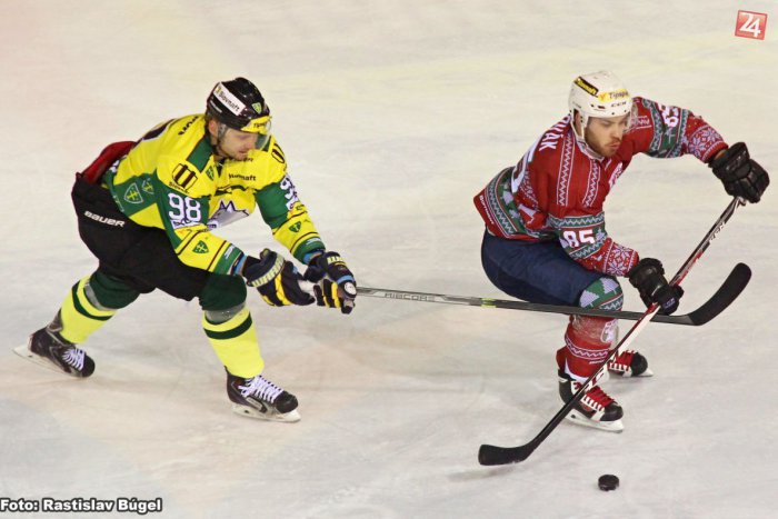 Ilustračný obrázok k článku Nitre to vo vianočných dresoch sypalo: Stümpel a Tománek s hetrikom