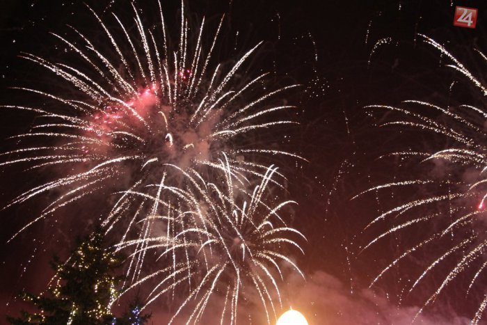 Ilustračný obrázok k článku Plánujete osláviť Nový rok na námestí? Takýto je plán silvestrovského programu v Žiari