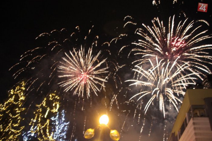 Ilustračný obrázok k článku Poznáme prvé informácie: TOTO je silvestrovský program v Topoľčanoch!