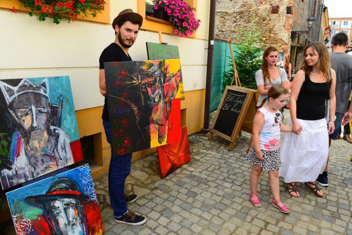 Ilustračný obrázok k článku Zahraniční študenti ukážu svoju tvorbu: In-Art Week ponúka nielen umenie, ale aj zábavu