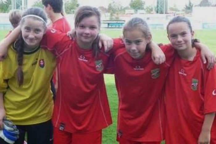 Ilustračný obrázok k článku Víkendový futbal mladých: Mladší žiaci a prípravkári na mikulášskych turnajoch