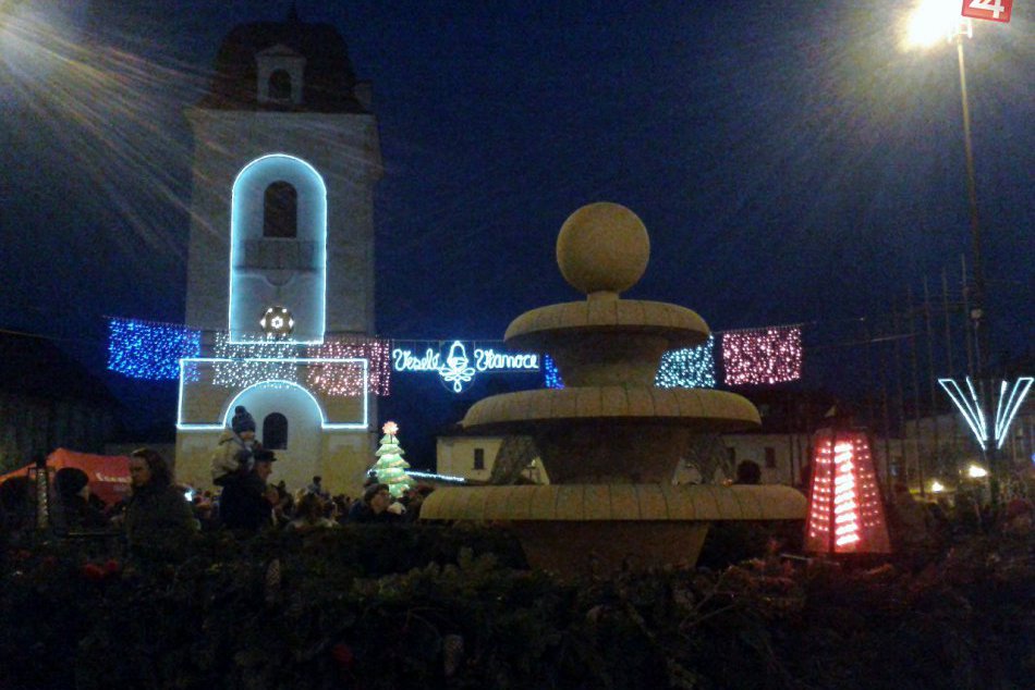 Ilustračný obrázok k článku Najkrajšie obdobie v roku sa blíži: PODROBNÝ PREHĽAD vianočných podujatí v Brezne