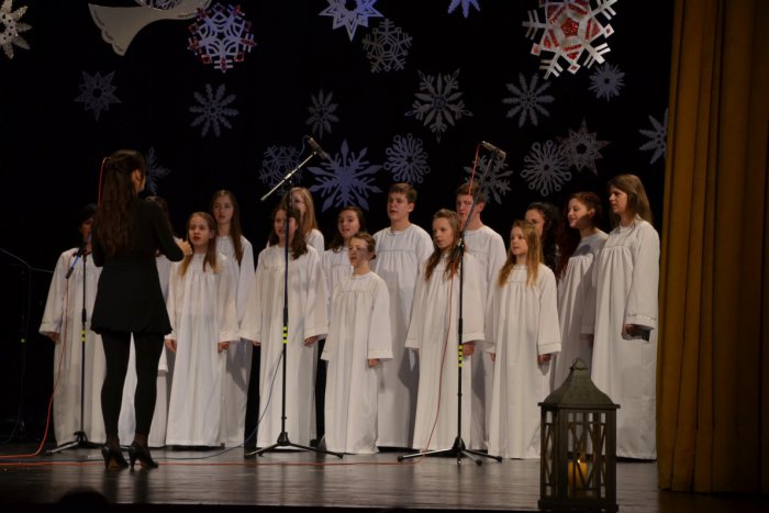 Ilustračný obrázok k článku Základná umelecká škola Ľ.Fullu: Toto budú tie najkrajšie Vianoce