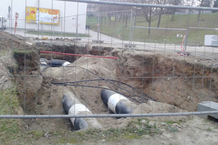 Ilustračný obrázok k článku Obmedzenia na Podjavorinskej predĺžili: Na stavbe došlo k problémom