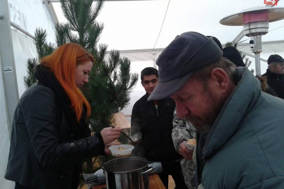 Ilustračný obrázok k článku OBRAZOM: Vianoce prišli predčasne aj medzi sociálne slabších!