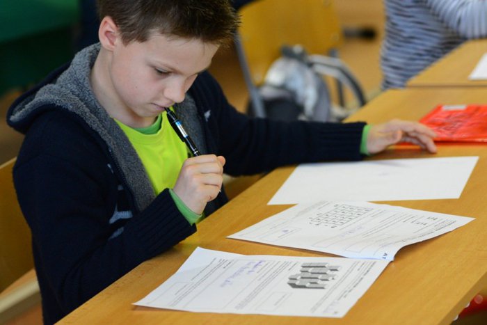 Ilustračný obrázok k článku Poznáme novinky na základných školách: Ako to bude s povinnými cudzími jazykmi?