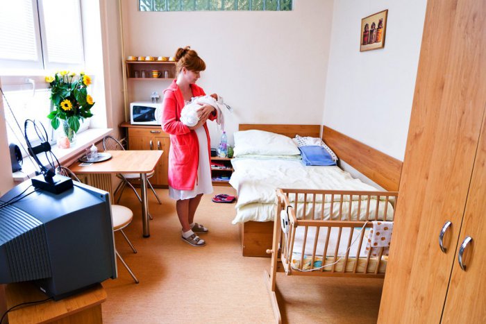 Ilustračný obrázok k článku Vo Zvolene sa narodilo toľko detí ako už dávno nie: Na svet tento rok prišlo takmer 1000 bábätiek