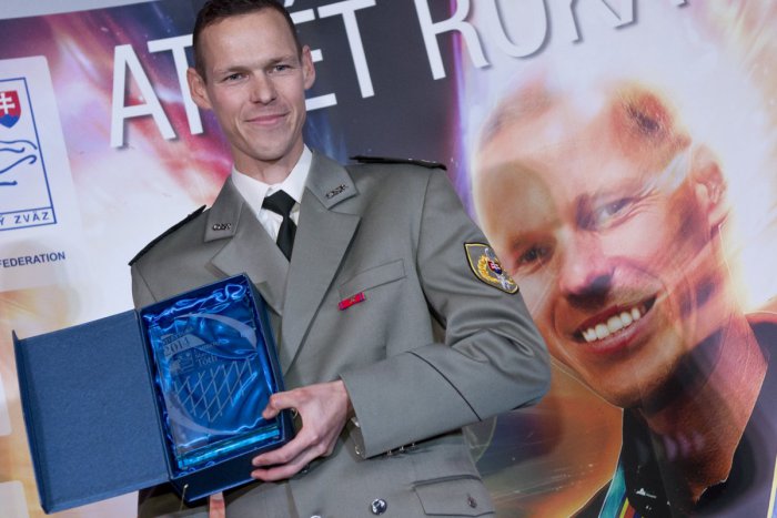 Ilustračný obrázok k článku Bystrický chodec Tóth obhájil titul atlét roka: V prestížnej ankete úspešní viacerí Duklisti