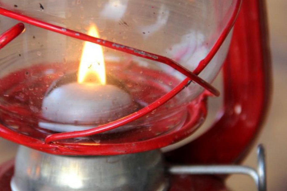 Ilustračný obrázok k článku Svetlo z Betlehema príde do Dúbravky