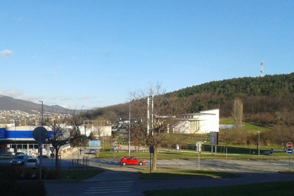 Ilustračný obrázok k článku Z Klokočiny na stanicu bicyklom: K navrhovanej trase plánujú vybudovať cyklodepo