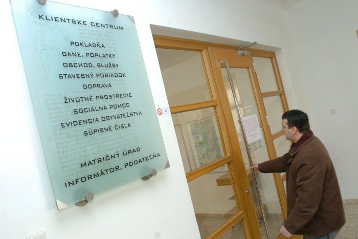 Ilustračný obrázok k článku Máte vybavovačky na Mestskom úrade? Pozor na zmenu stránkových hodín na konci roka!