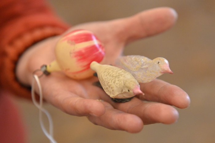 Ilustračný obrázok k článku Krehká krása: Príďte sa pokochať sklenenými vianočnými ozdobami