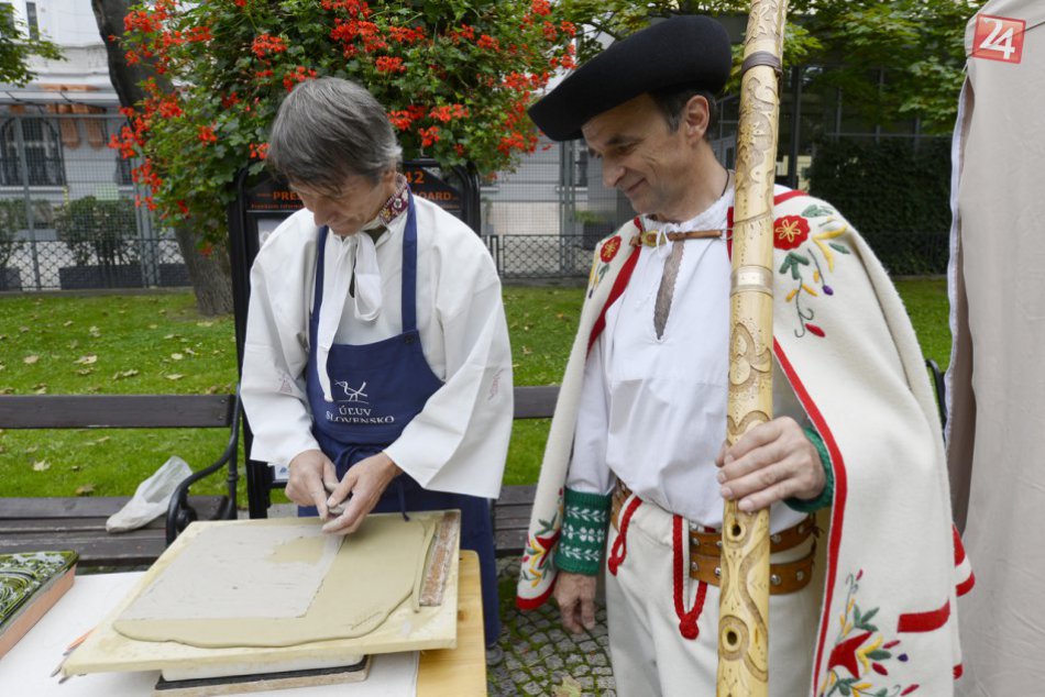 Ilustračný obrázok k článku Podujatie Kultúrne leto a Hradné slávnosti potrvajú až do septembra