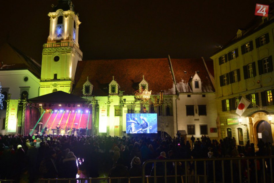 Ilustračný obrázok k článku Chcete stráviť Silvester v hlavnom meste luxusne? Zaplatiť môžete aj sto eur